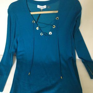 CALVIN KLEIN BLUE V NECK SWEATER